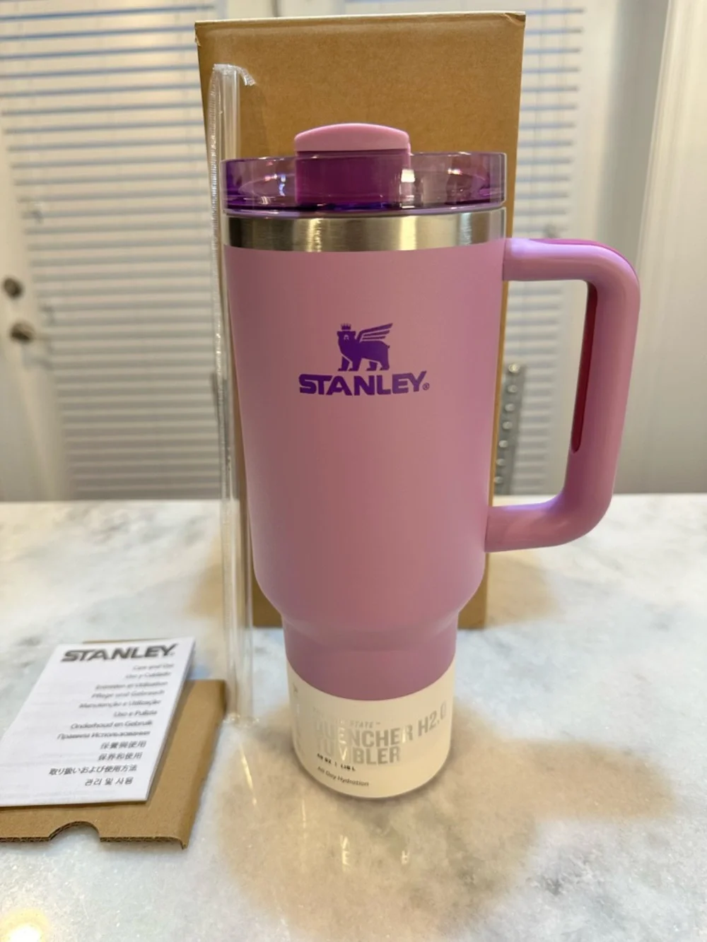 Stanley Lilac Purple Quencher H2.0 Cool Serene Brushstrokes 40oz Tumbler - Picture 1 of 8